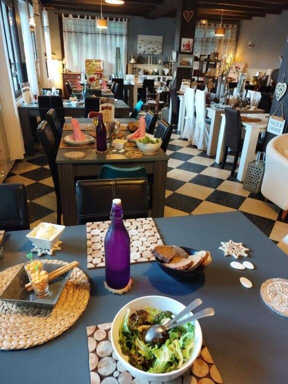 Hotel & Restaurant Le Chalvet Embrun Esterno foto