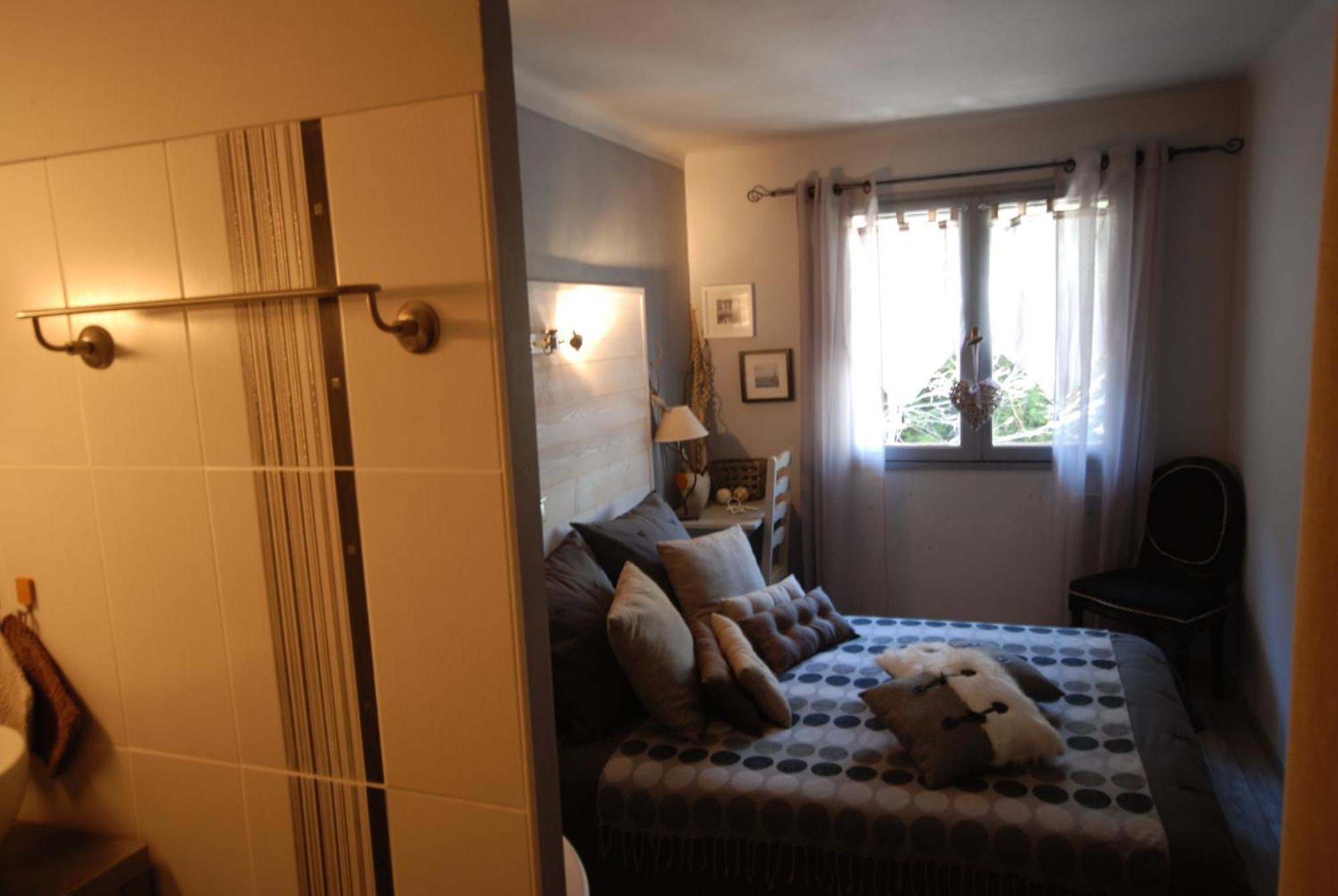 Hotel & Restaurant Le Chalvet Embrun Esterno foto