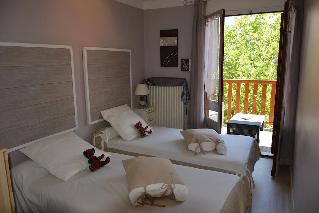 Hotel & Restaurant Le Chalvet Embrun Camera foto